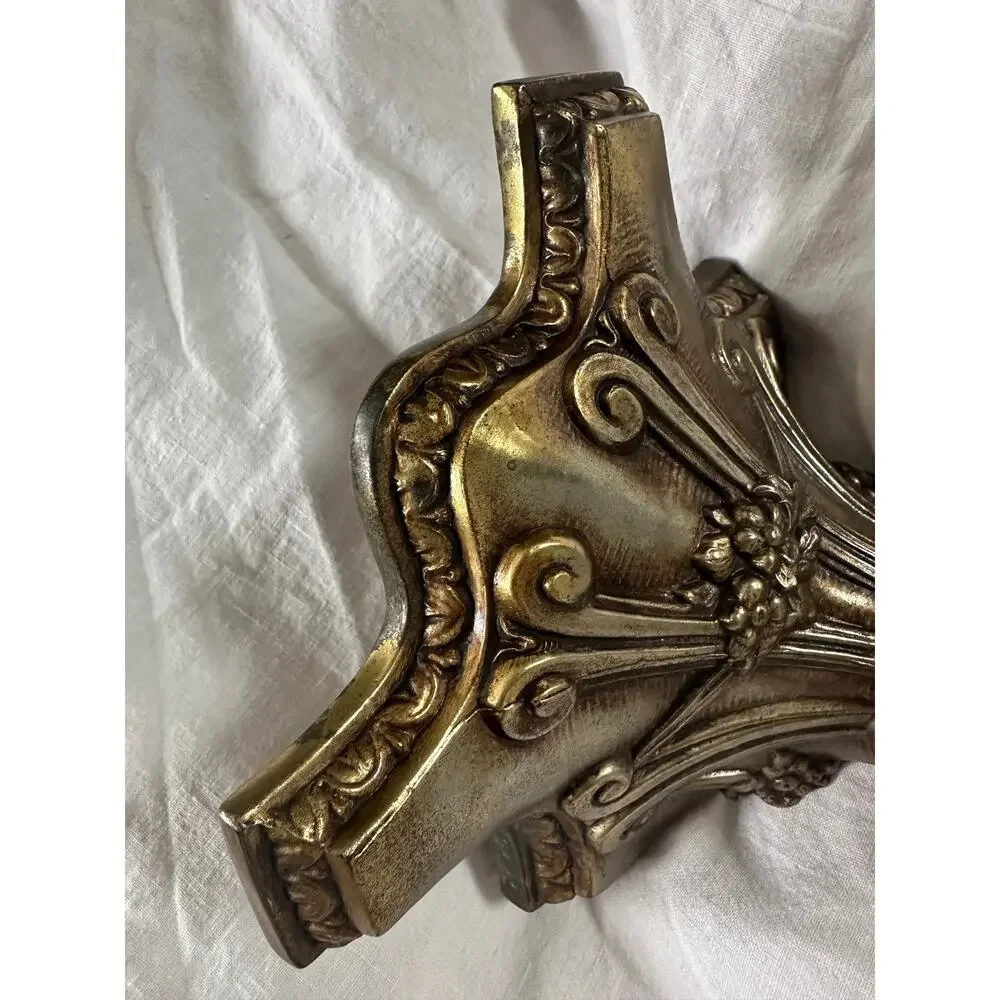 Italian Style Gilded Ornate Bracket Accent Wall Shelf Mid Century sconce